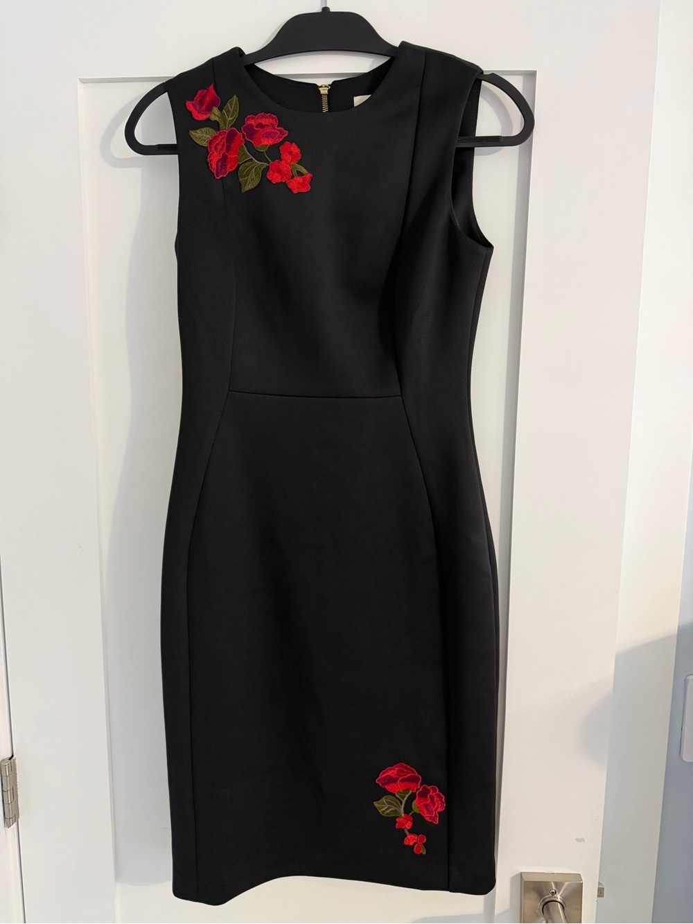 Calvin Klein Black Rose Sheath Dress Size 4